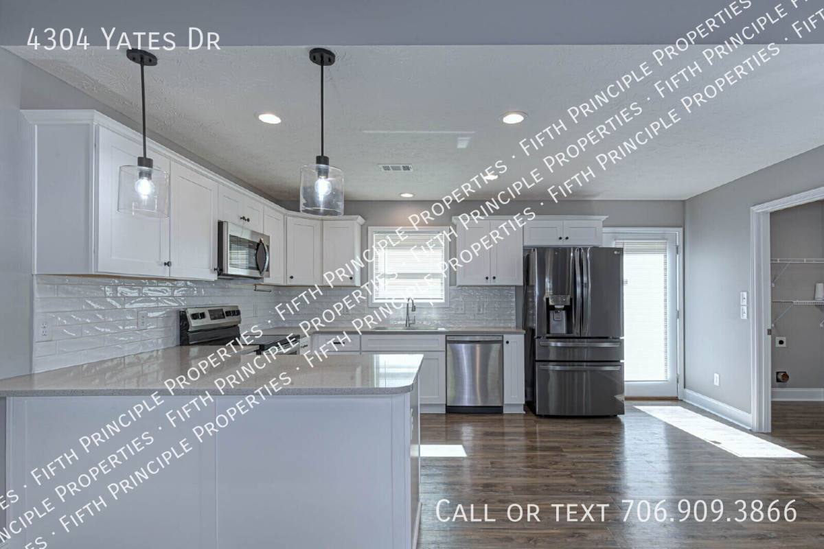 4304 Yates Dr, Columbus, GA 31907 - House for Rent - Image 4
