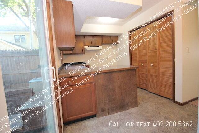 2008 S 8th, Lincoln, NE 68502 - Apartment for Rent - Image 7