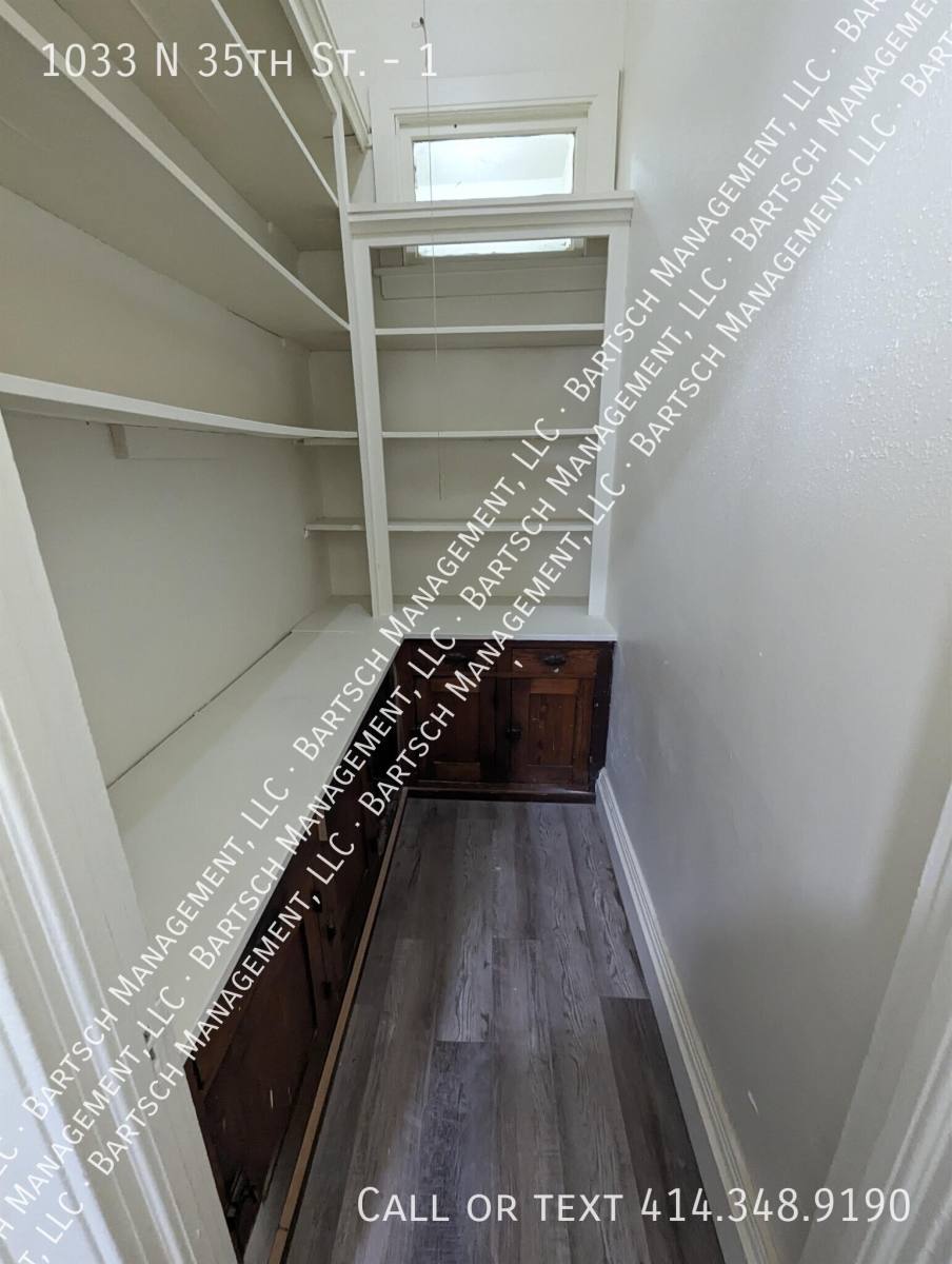 1033 N 35th St #1, Milwaukee, WI 53208 - Apartment for Rent - Image 3