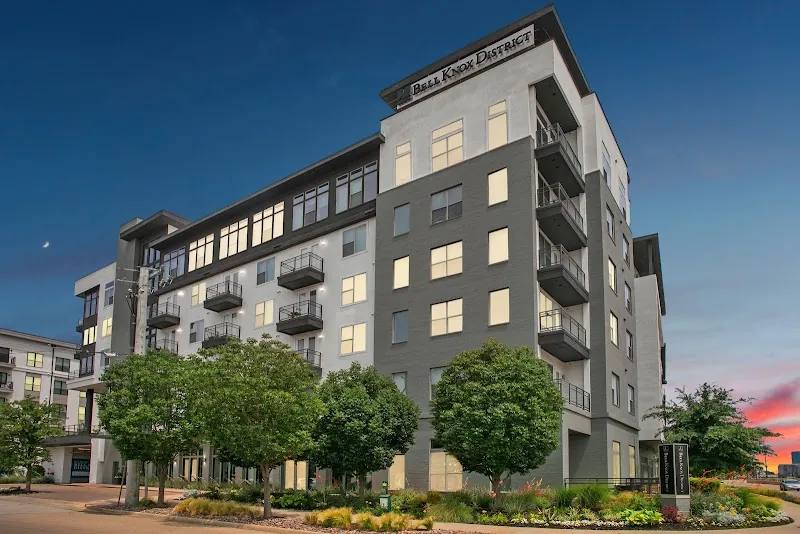 Apartment for rent at 3030 Hester Ave, Dallas, TX 75205