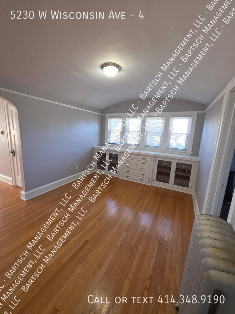5230 W Wisconsin Ave #4, Milwaukee, WI 53208 - Apartment for Rent - Image 3