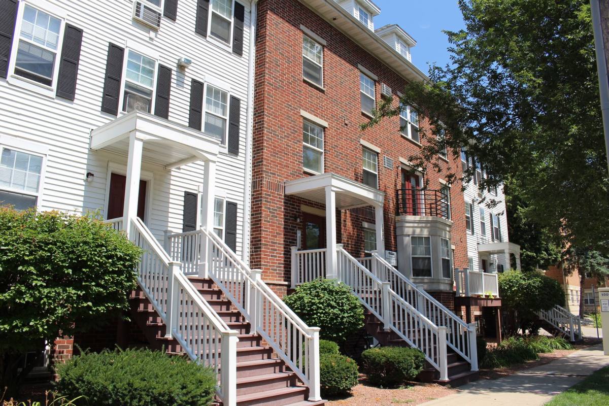 2 Gerry Court, Madison, WI 53715 - Apartment for Rent - Image 2