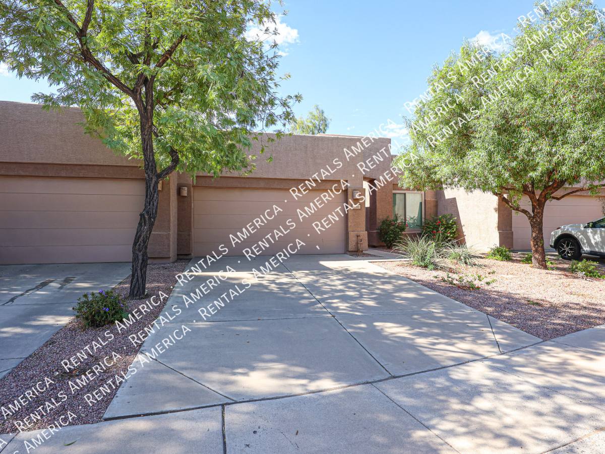 1936 S Gardner Dr, Chandler, AZ 85286 - Townhouse for Rent - Image 2
