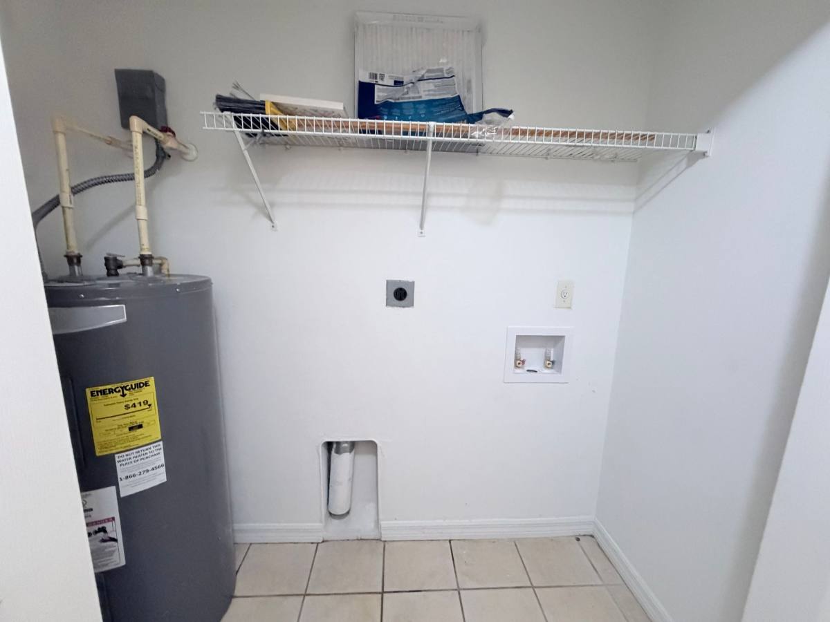 4538 Golfview Blvd, Lehigh Acres, FL 33973 - Apartment for Rent - Image 5