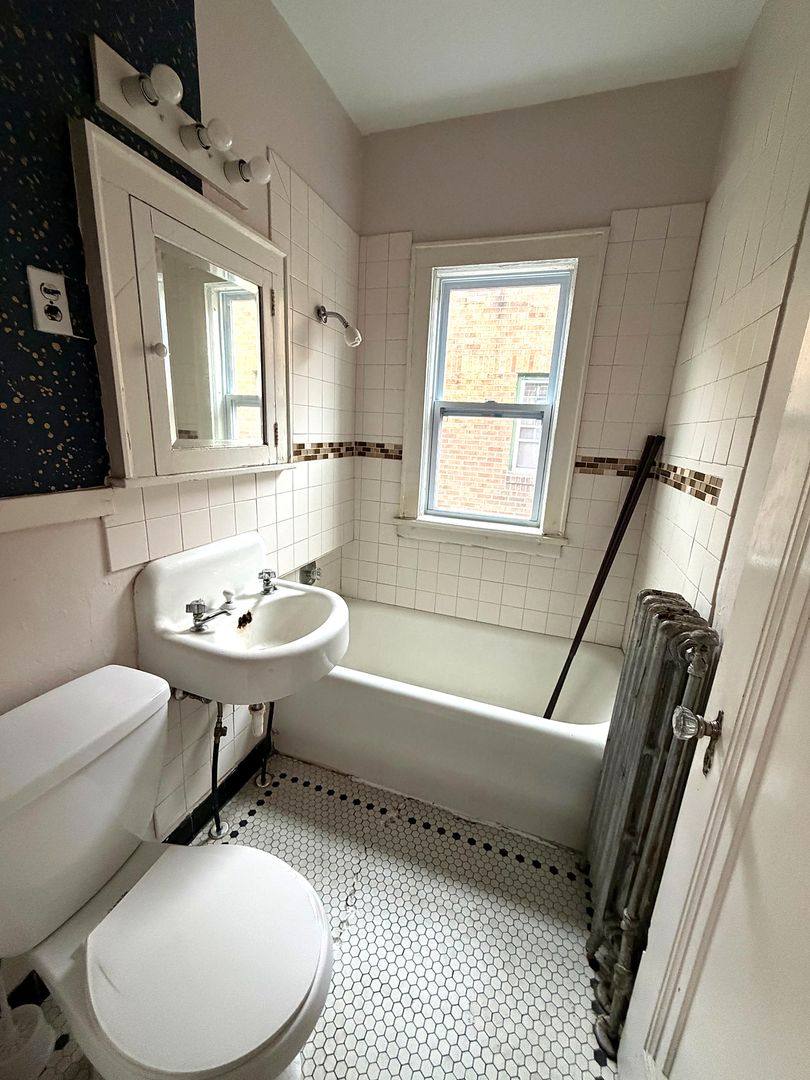 Whittier West, 201 27th St E, Minneapolis, MN 55408 - Apartment for Rent - Image 6