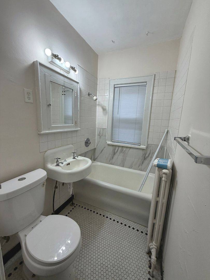 Whittier West, 201 27th St E, Minneapolis, MN 55408 - Apartment for Rent - Image 10