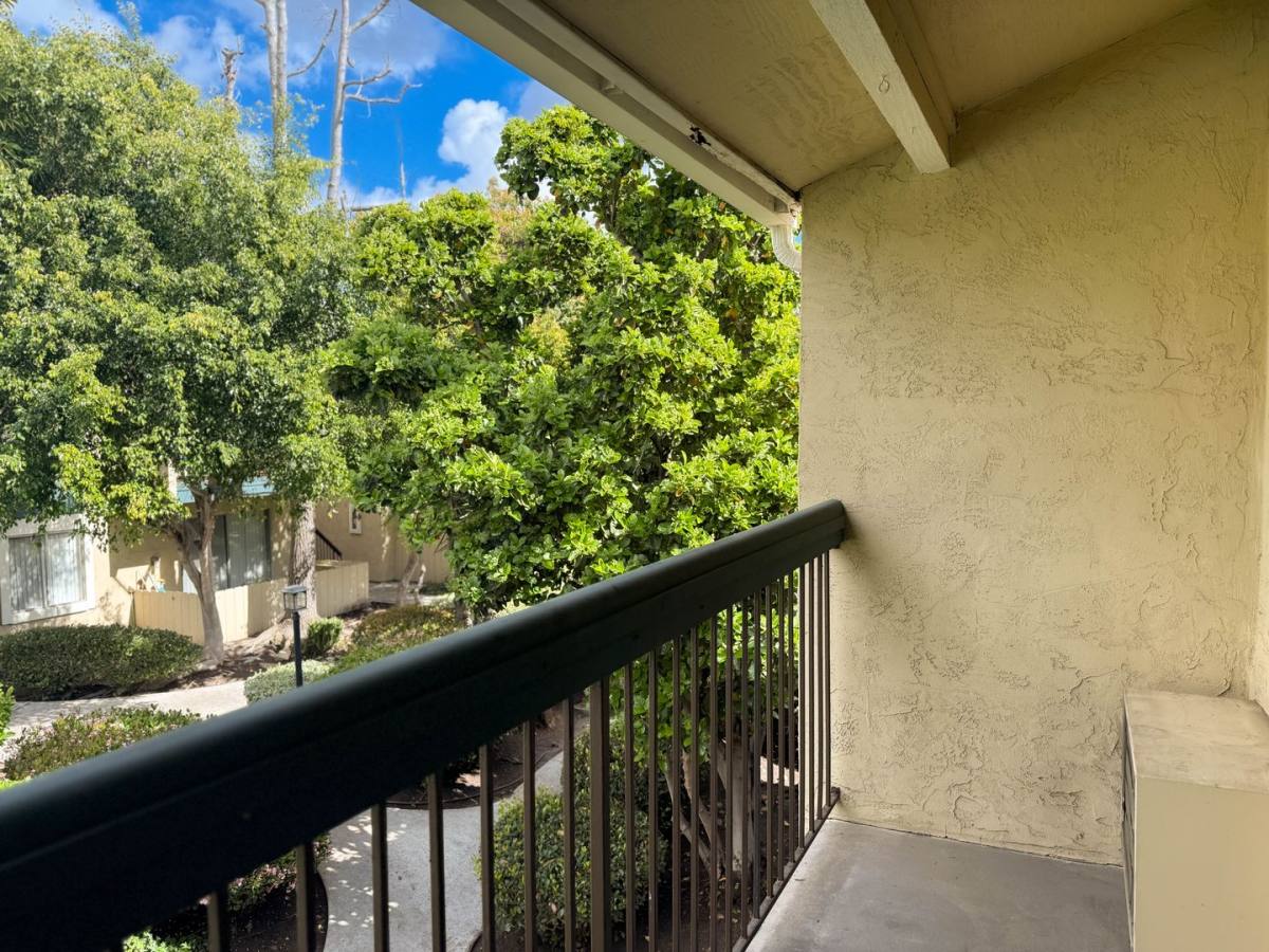 The Fountains at Lake Murray, 5555 Lake Murray Blvd, La Mesa, CA 91942 - Apartment for Rent - Image 9