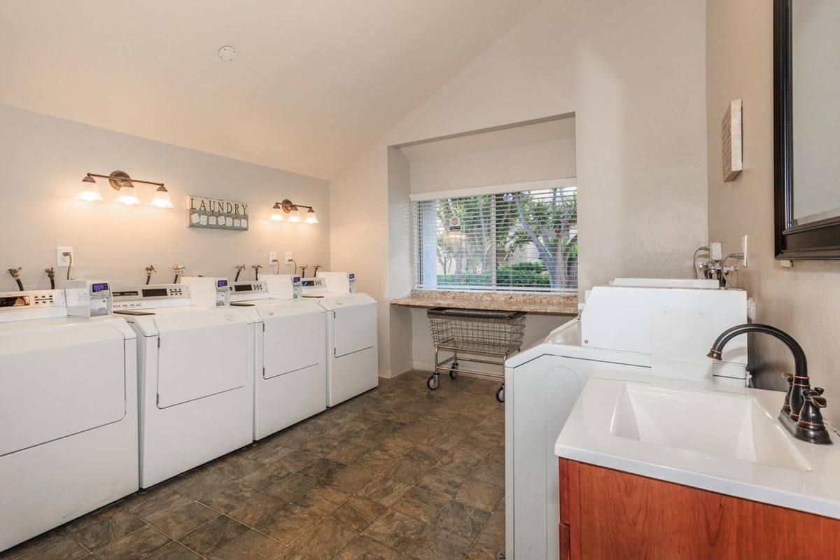 The Fountains at Lake Murray, 5555 Lake Murray Blvd, La Mesa, CA 91942 - Apartment for Rent - Image 7
