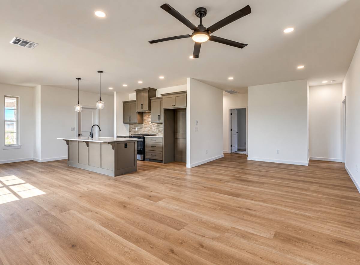 10617 SW 18th St, Yukon, OK 73099 - House for Rent - Image 9