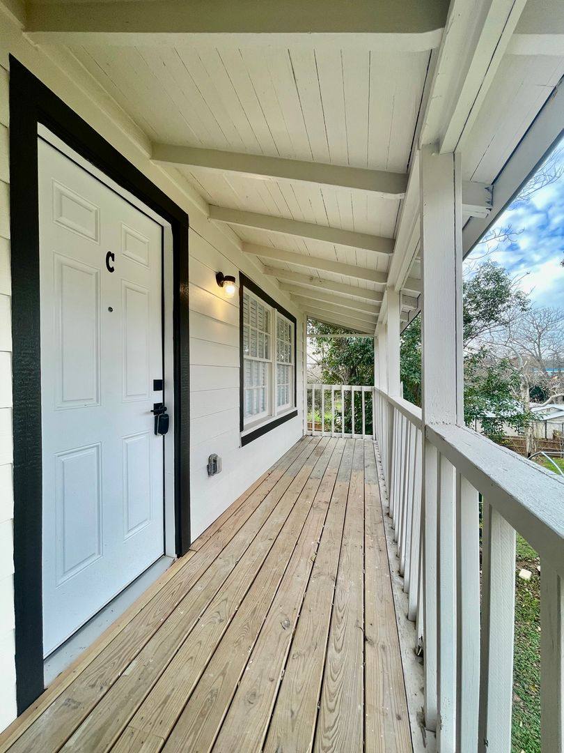 407 Sarah St, San Marcos, TX 78666 - Apartment for Rent