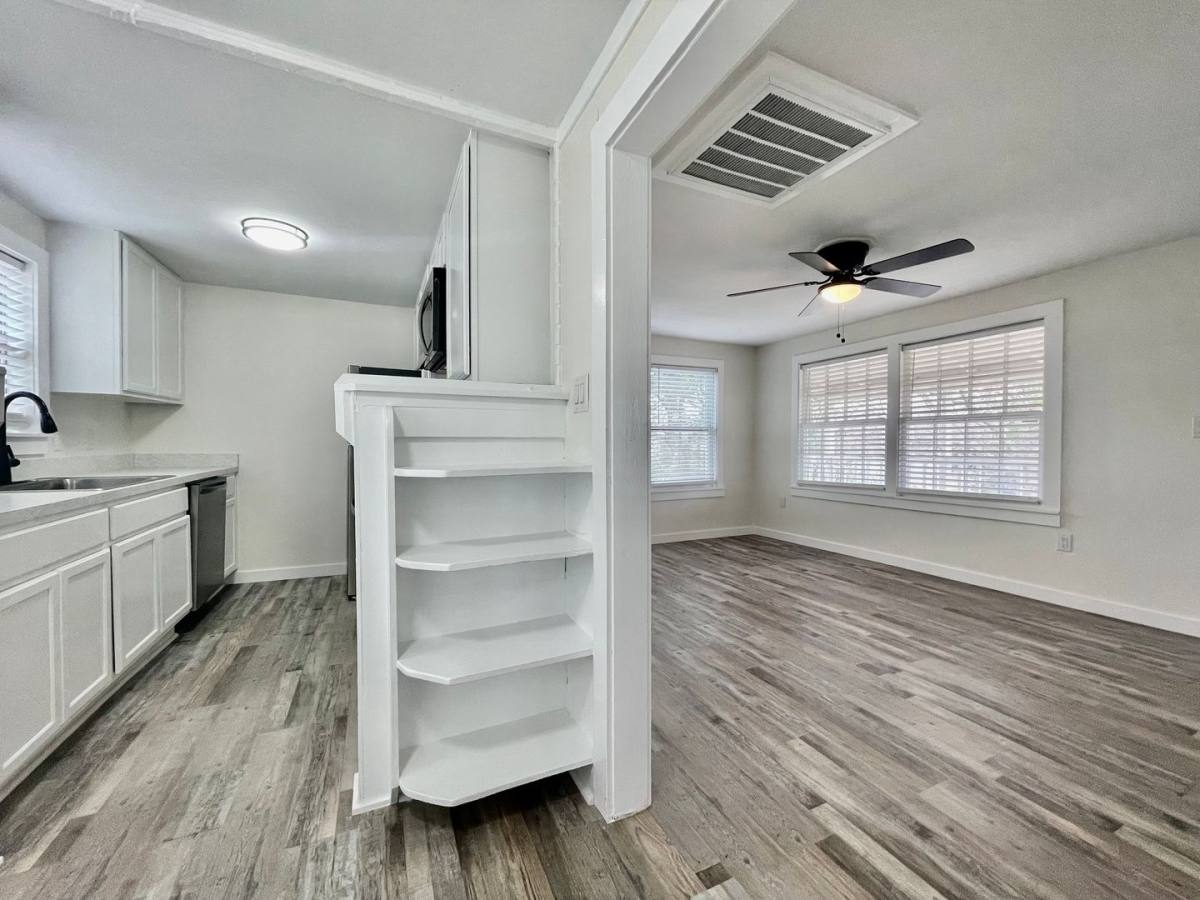 407 Sarah St, San Marcos, TX 78666 - Apartment for Rent - Image 10
