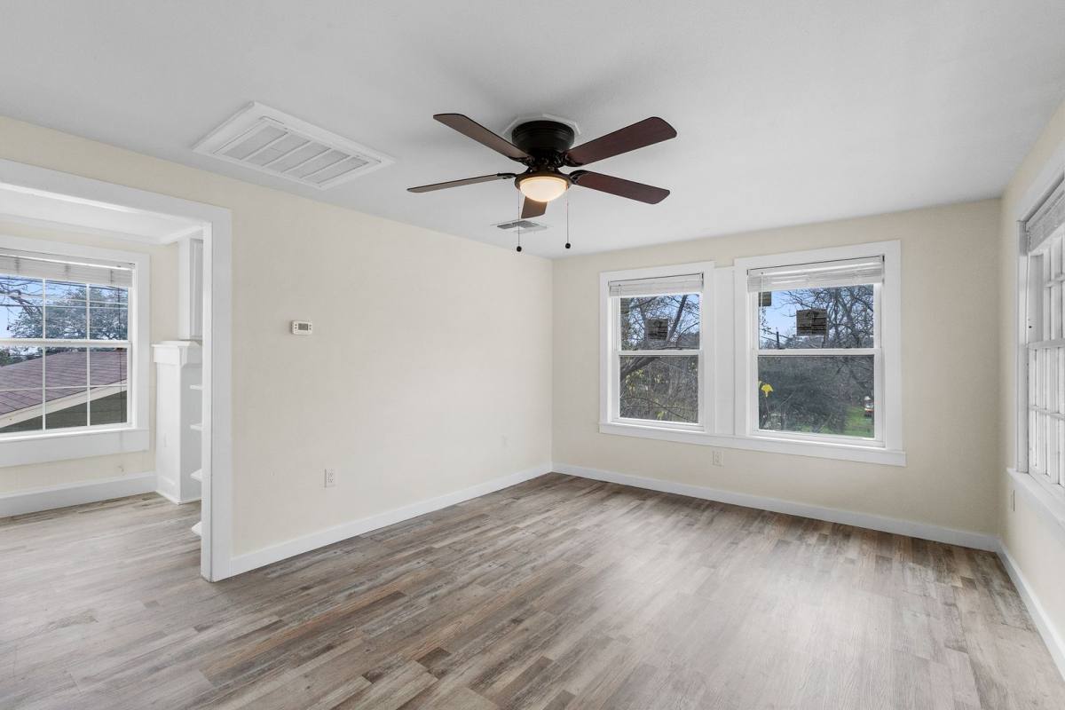 407 Sarah St, San Marcos, TX 78666 - Apartment for Rent - Image 6