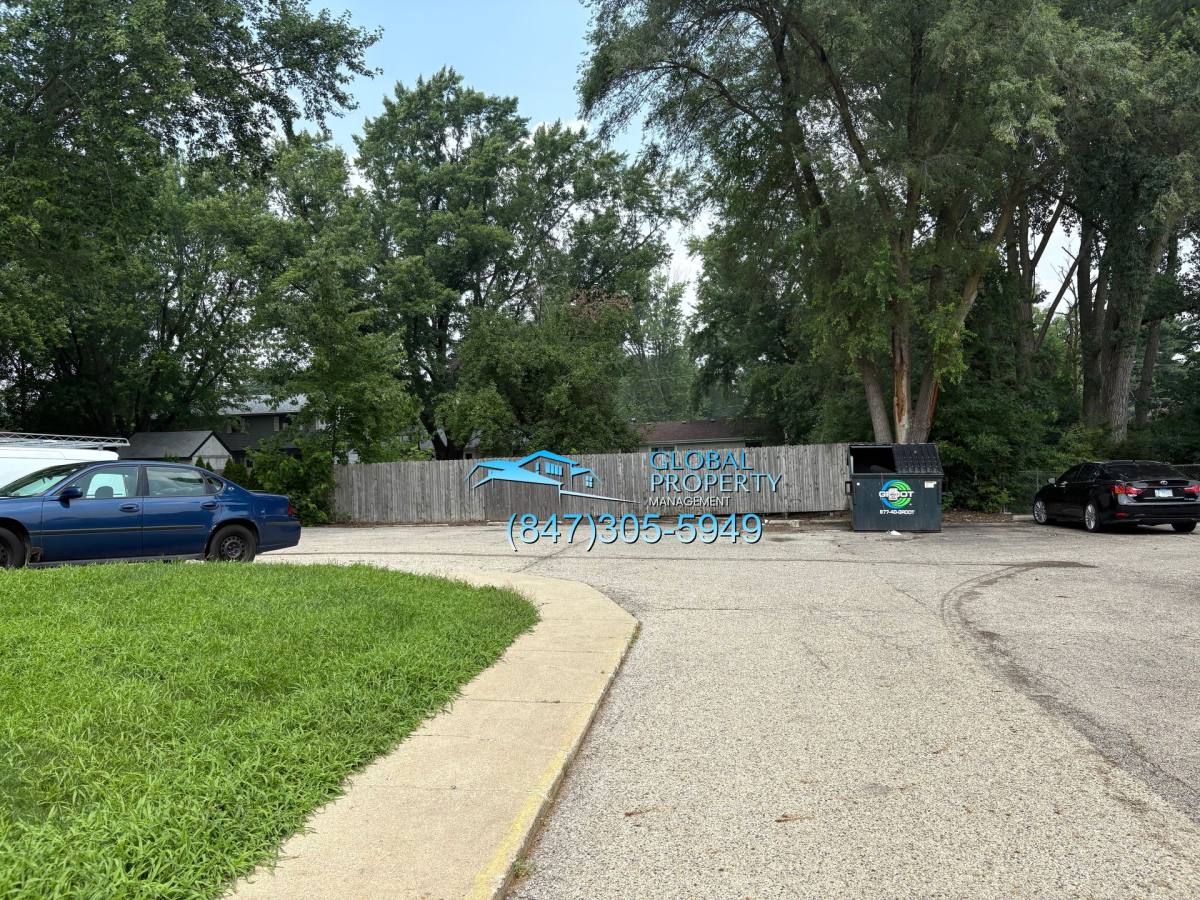 260 E Grand Ave, Fox Lake, IL 60020 - Apartment for Rent - Image 5