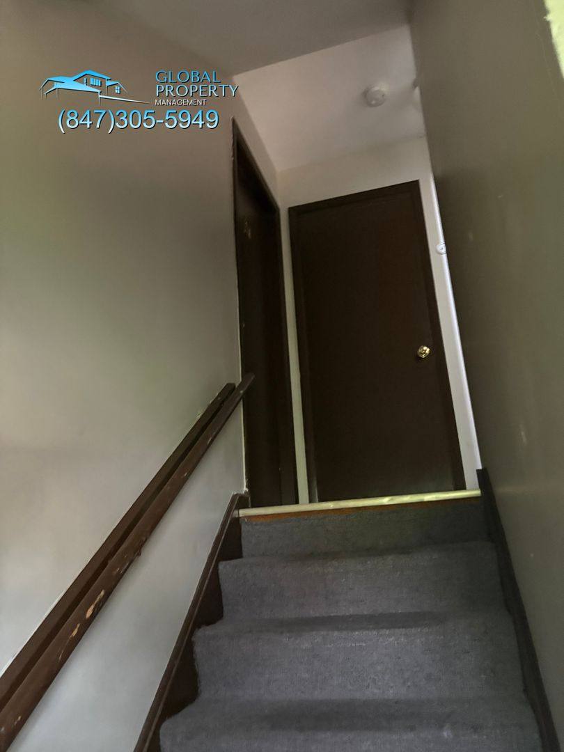 260 E Grand Ave, Fox Lake, IL 60020 - Apartment for Rent - Image 10