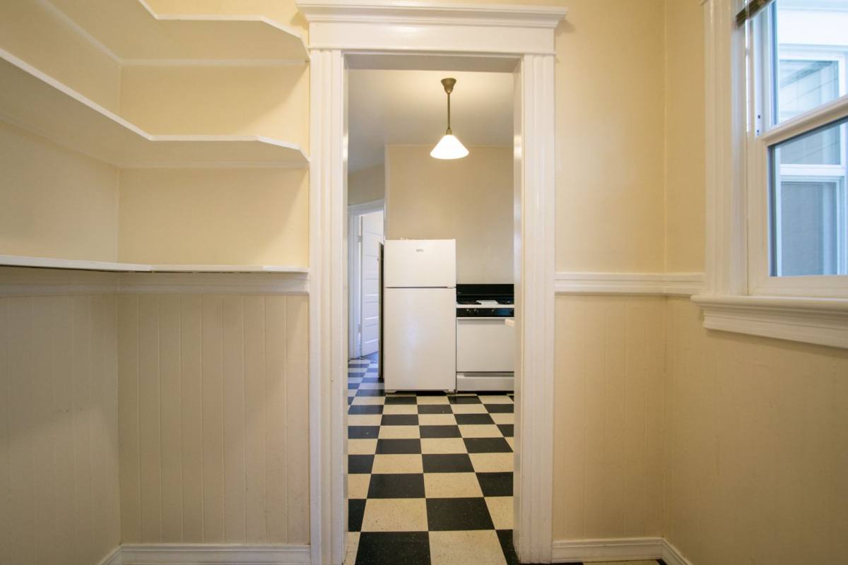 2153 - 2159 NW Hoyt St, Portland, OR 97210 - Apartment for Rent - Image 8