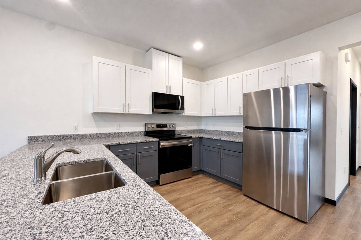 Liberty Villas, 659 Industrial Blvd, New Richmond, WI 54017 - Townhouse for Rent - Image 3