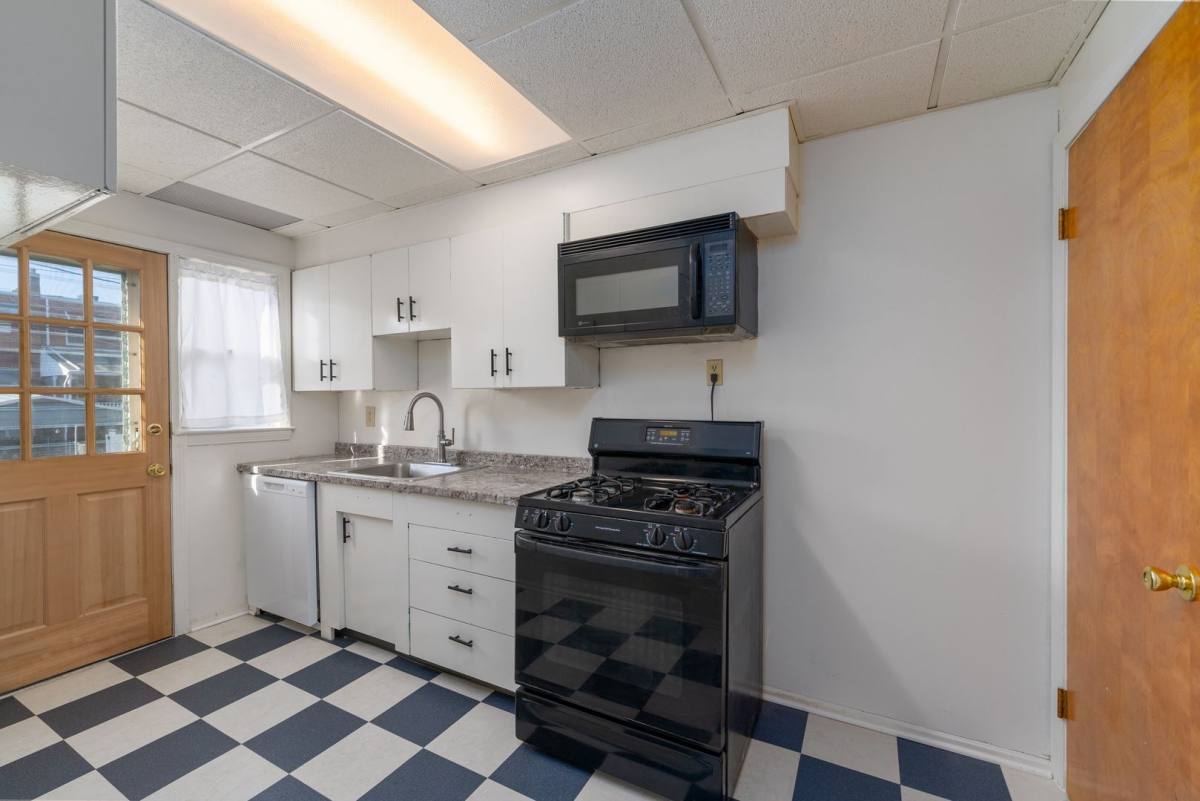 8119 Park Haven Rd, Dundalk, MD 21222 - House for Rent - Image 8