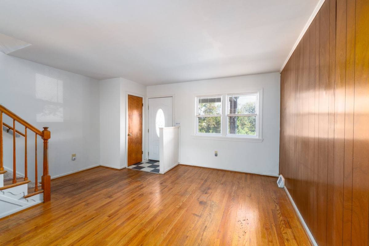 8119 Park Haven Rd, Dundalk, MD 21222 - House for Rent - Image 2