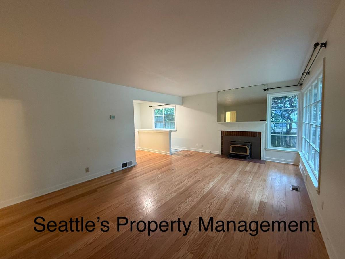 3123 NE 85th St, Seattle, WA 98115 - House for Rent - Image 2