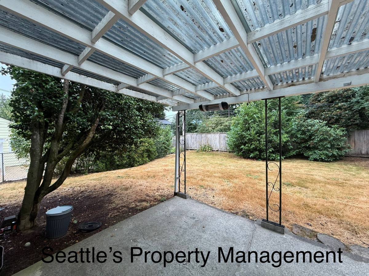 3123 NE 85th St, Seattle, WA 98115 - House for Rent - Image 8