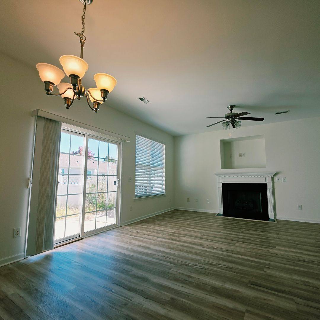 216 Falling Ridge, Mount Holly, NC 28120 - Townhouse for Rent - Image 7
