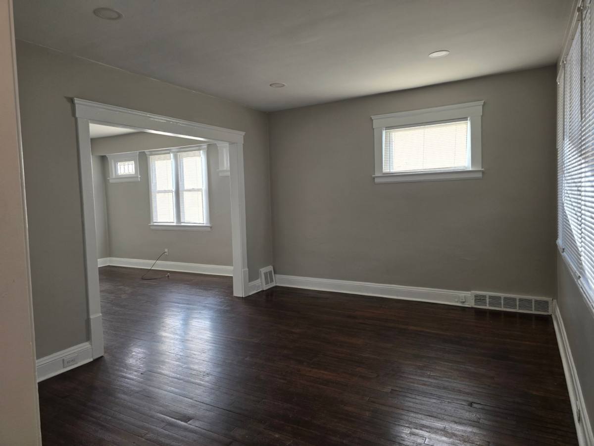 3001 & 3003 Denison Ave, Cleveland, OH 44109 - Apartment for Rent - Image 5