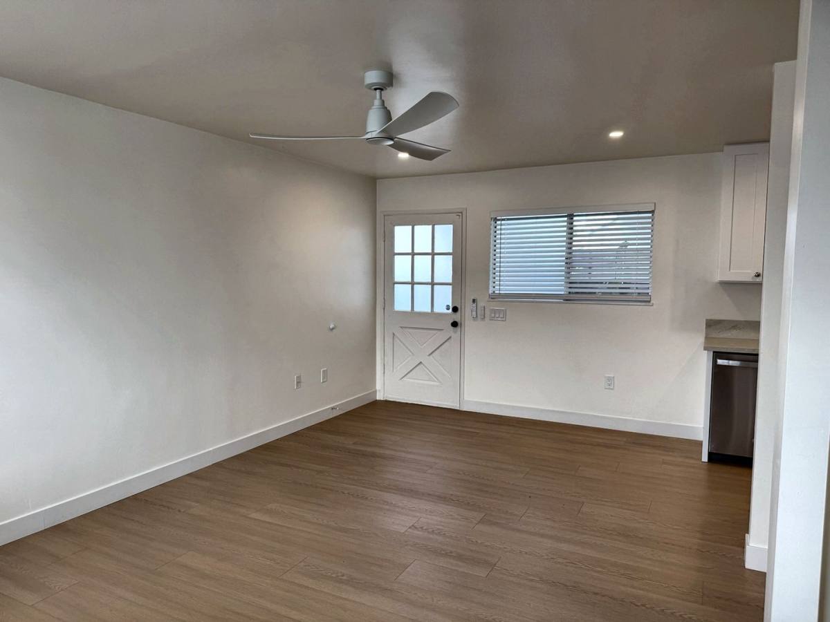 Apartment for rent at 1517 Reed Ave, San Diego, CA 92109