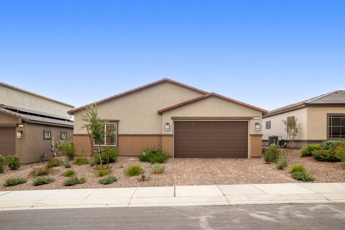 House for rent at 296 Aravalli Crest St, Henderson, NV 89015