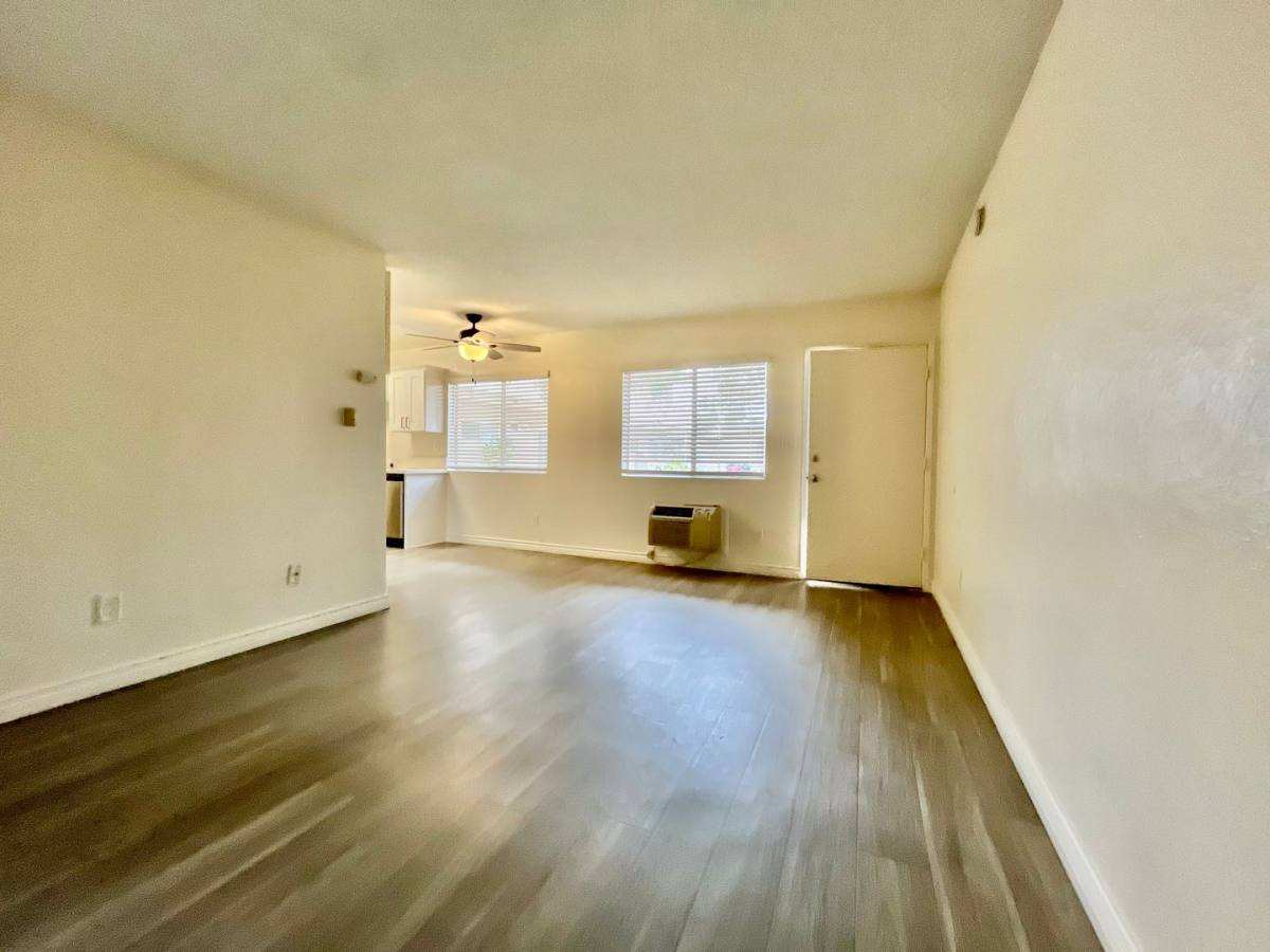 12529 Oak Knoll Rd, Poway, CA 92064 - Apartment for Rent - Image 8
