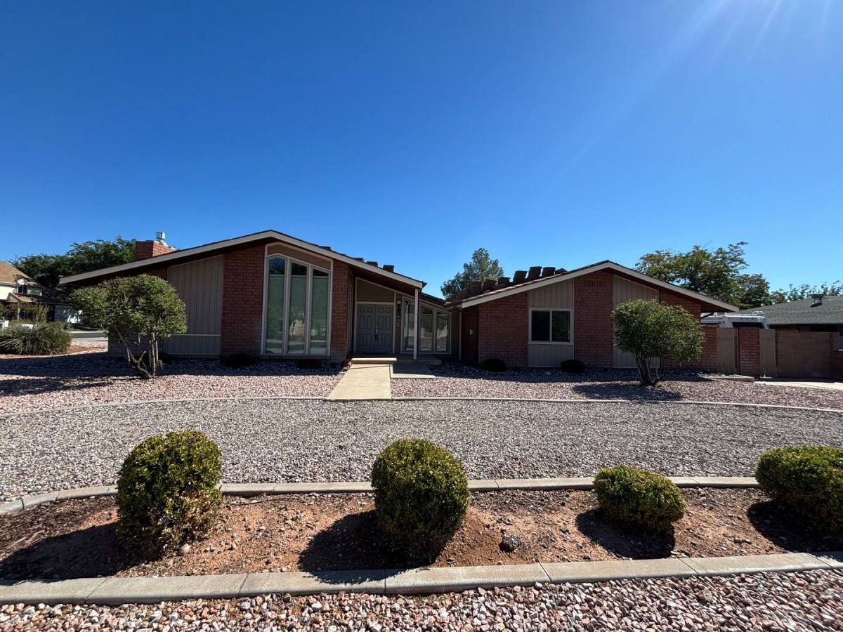3605 Pomegranate Way, St. George, UT 84790 - House for Rent - Image 2