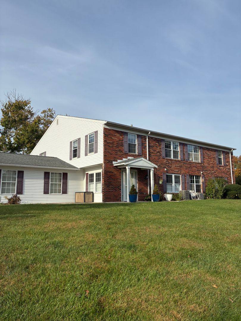 Townhouse for rent at 3406 S Westminster Way, Bloomington, IN 47401