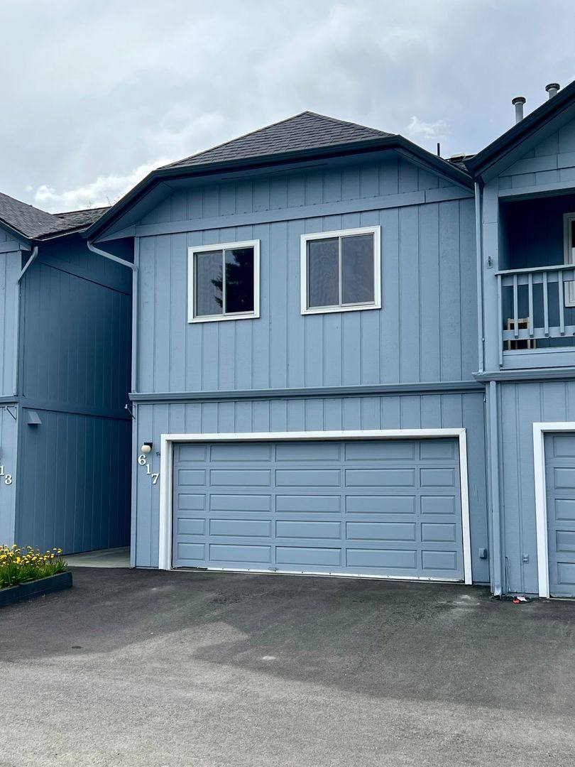 617 King Arthur Circle, Anchorage, AK 99518 - House for Rent - Image 1