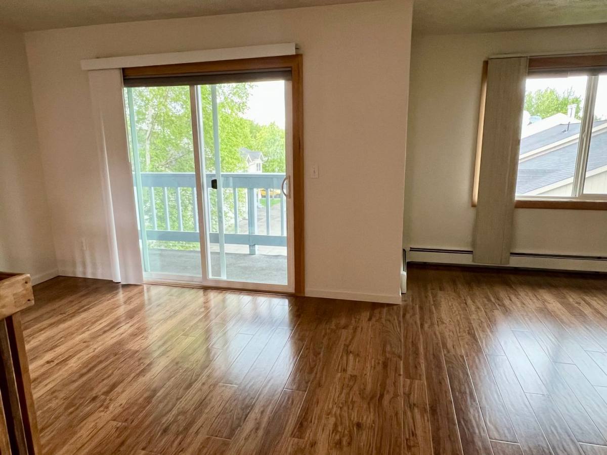 617 King Arthur Circle, Anchorage, AK 99518 - House for Rent - Image 9