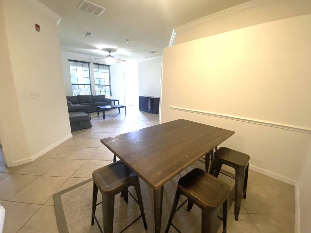 1142 SW 9th Rd #403, Gainesville, FL 32601 - Condo for Rent - Image 7