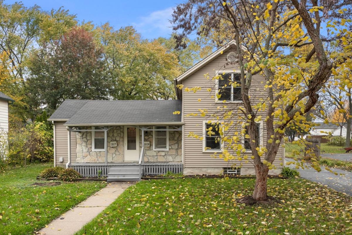 House for rent at 519 State St, Batavia, IL 60510