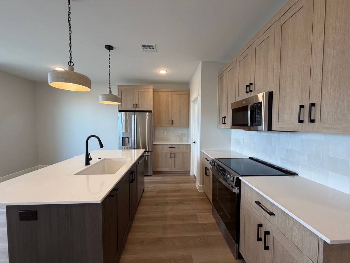 577 E Hemsworth Lane, Washington, UT 84780 - Townhouse for Rent - Image 9