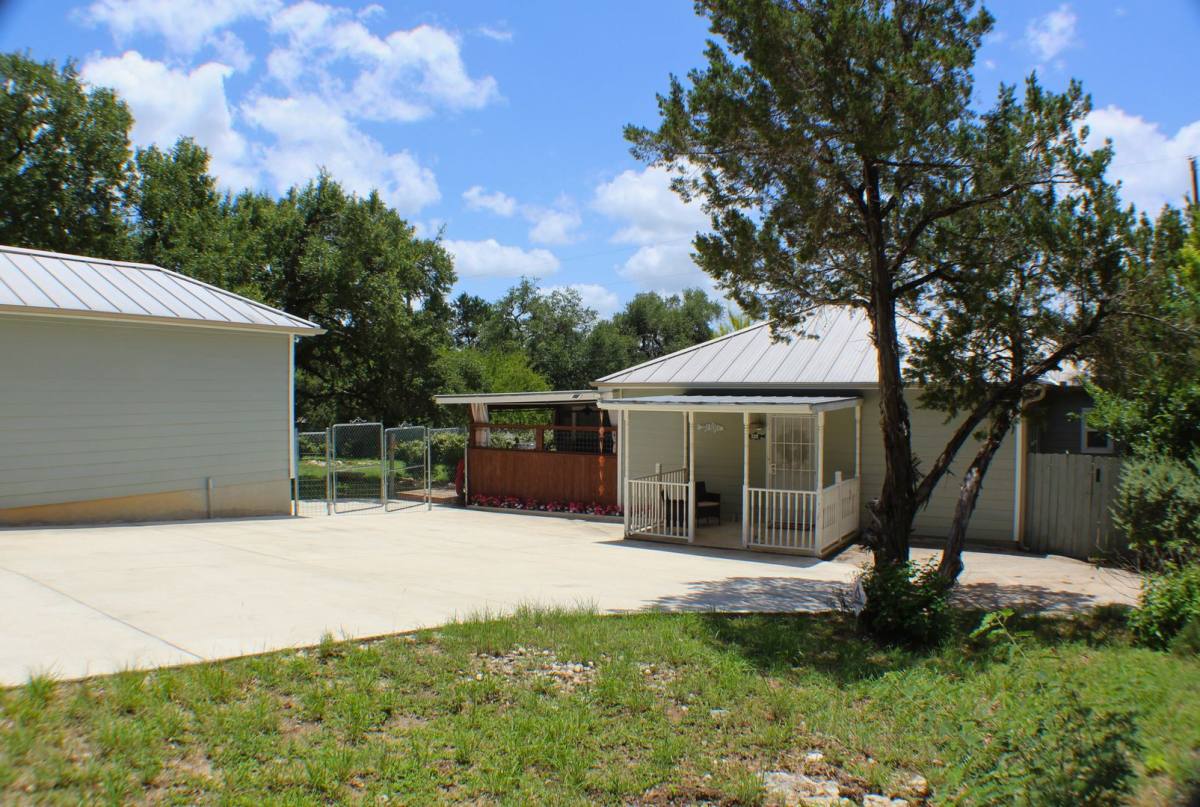 320 Lighthouse, Canyon Lake, TX 78133 - House for Rent - Image 2