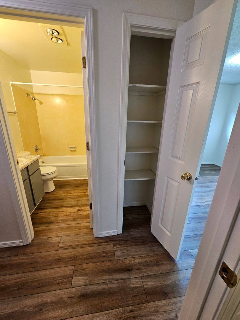849 E 9th St, Medford, OR 97504 - Townhouse for Rent - Image 10
