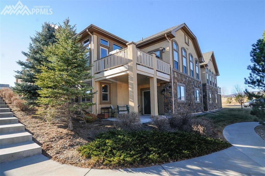 9611 Carriage Creek Point, Colorado Springs, CO 80920 - Townhouse for Rent - Image 2