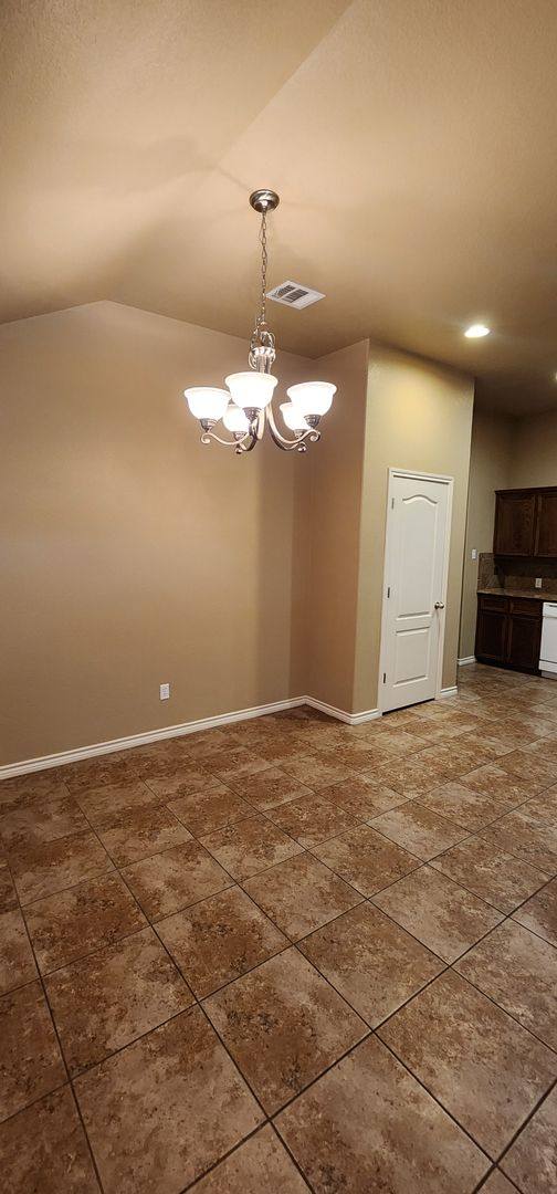 4704 A Passion Flower Loop, Killeen, TX 76549 - Townhouse for Rent - Image 10