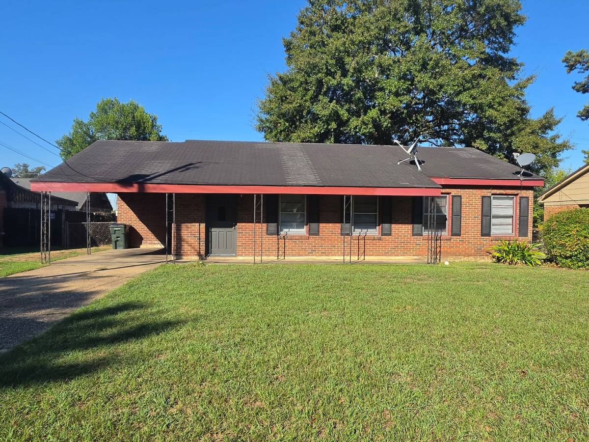 House for rent at 1024 42nd Ave, Tuscaloosa, AL 35401