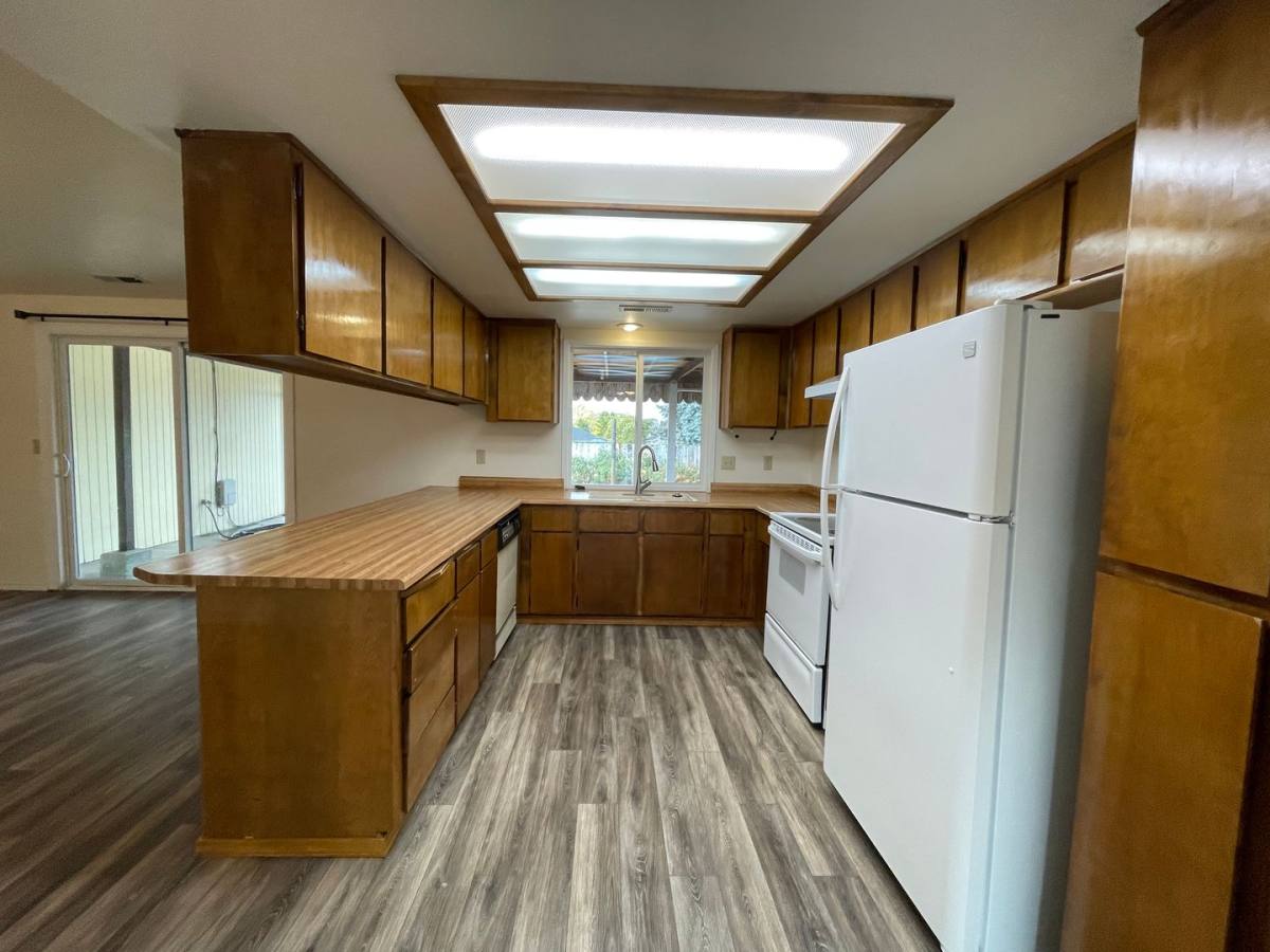 3015 Milhoan Dr, Medford, OR 97504 - House for Rent - Image 6