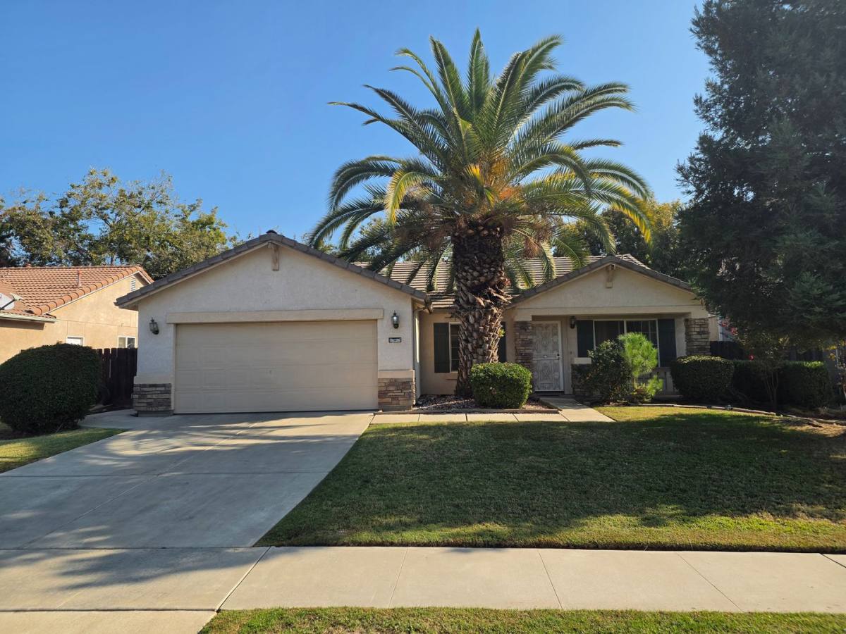 House for rent at 310 N Amador St, Visalia, CA 93292