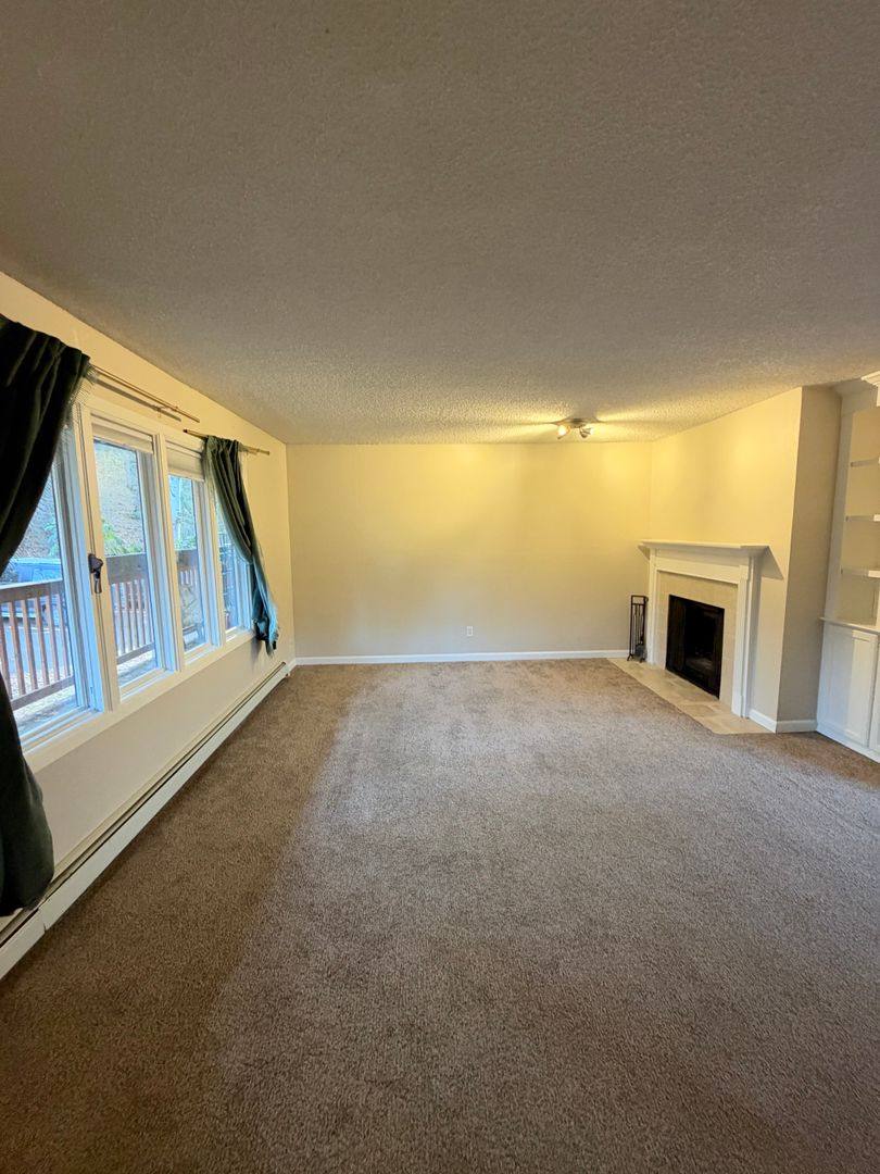 Condo for rent at 8528 Boundary Ave #H4, Anchorage, AK 99504