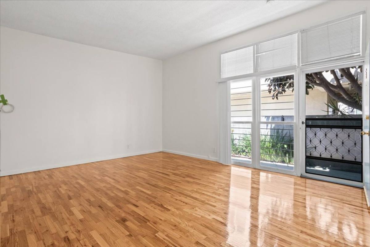 1646 Berkeley St, Santa Monica, CA 90404 - Apartment for Rent