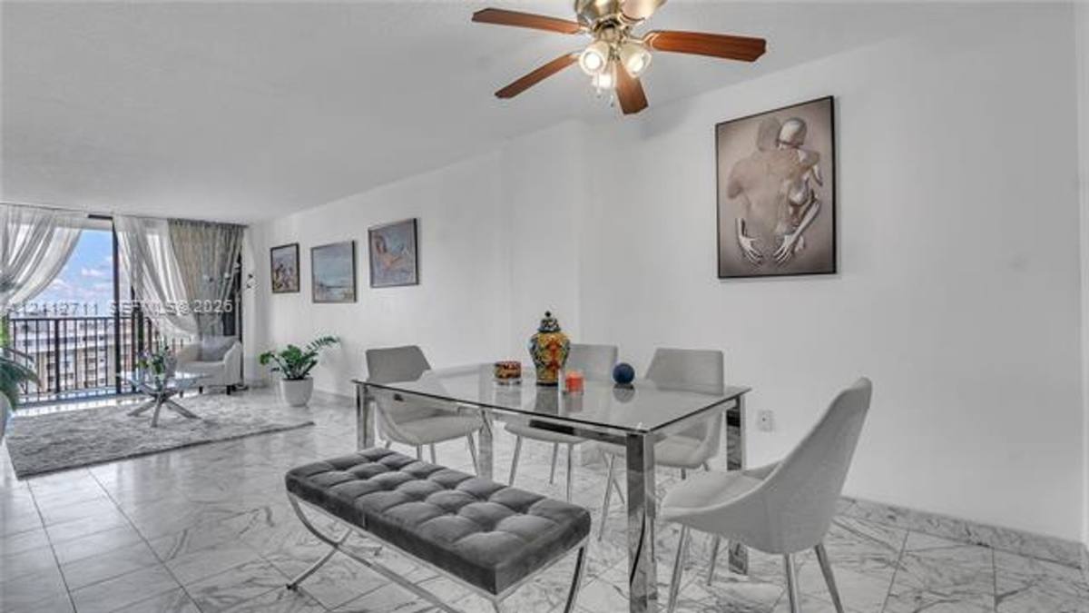 1450 Brickell Bay Dr #1911, Miami, FL 33131 - Condo for Rent - Image 6