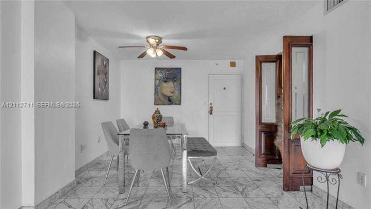 1450 Brickell Bay Dr #1911, Miami, FL 33131 - Condo for Rent - Image 7