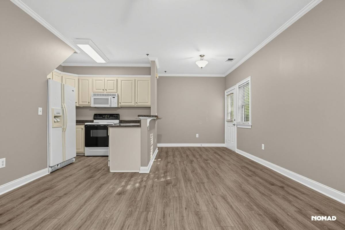 460 Barnett Shoals Rd #E7, Athens, GA 30605 - Condo for Rent - Image 5