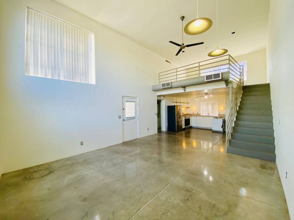 Apartment for rent at 1250 E Manlove St, Tucson, AZ 85719