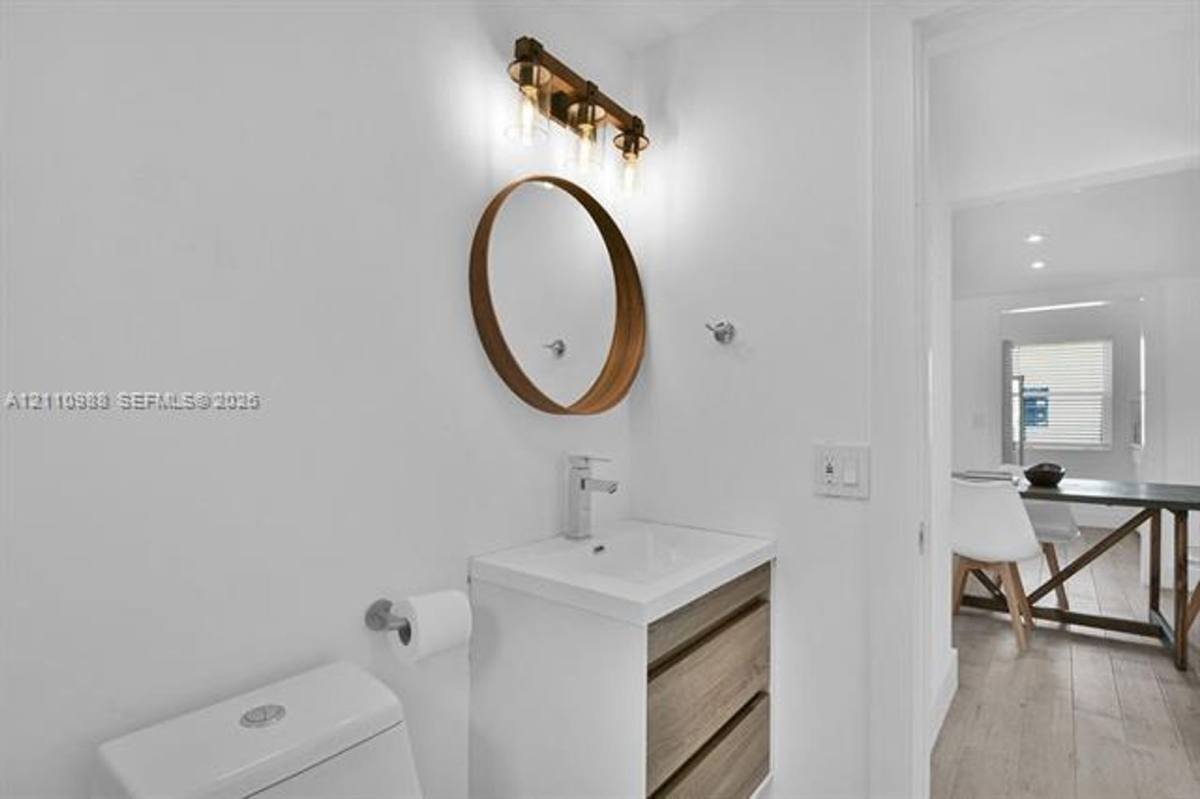 3521 SW 16th St, Miami, FL 33145 - House for Rent - Image 10